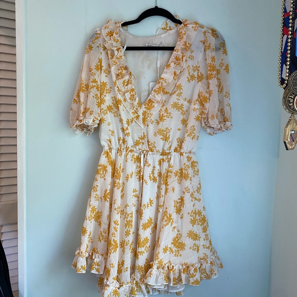 Hello Molly Yellow Dress - Picture 3 of 8
